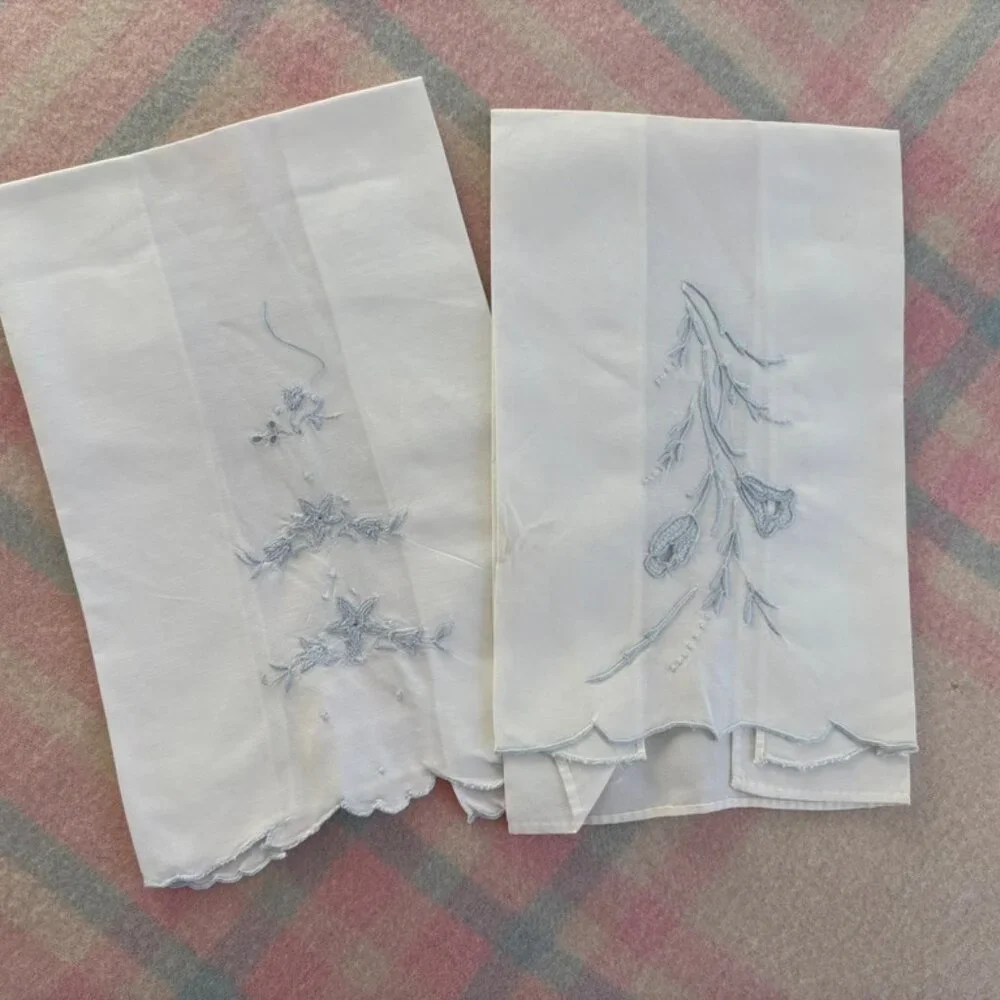 Set of two Vintage tea towels floral blue white